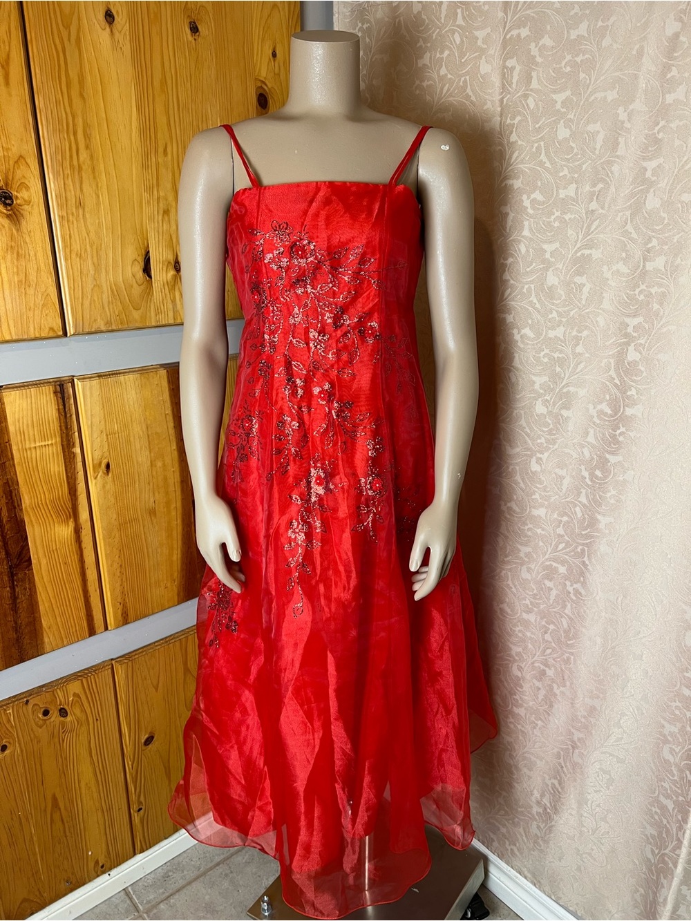HANDMADE Vietnamese Bright Red Formal Sleeveless A-Line Floral Dress - Sz 115